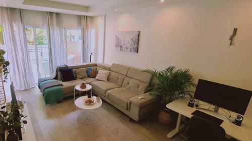Stay Downtown Retreat