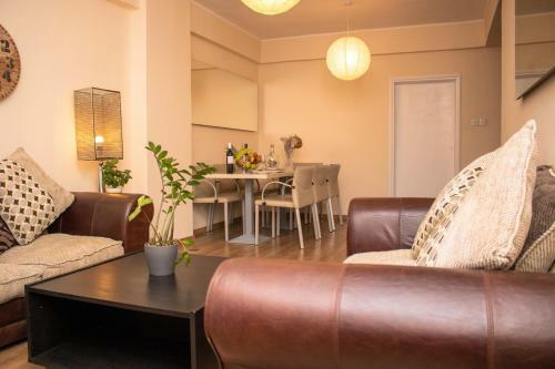 Amathus Luxury Holiday Apartment