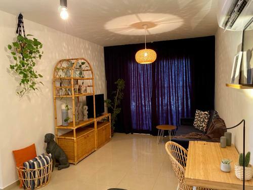Fat Cow Apartment 102