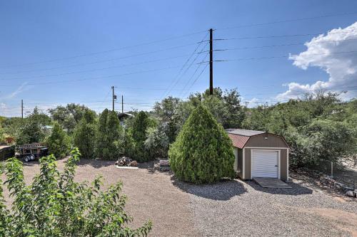Main Home And Casita With Rooftop Deck And Patio