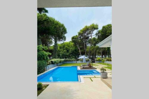 Beachfront Villa With Private Pool By Monika Experiences