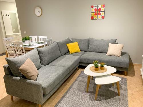 Amazing Home Stays In A Lovely Apartament