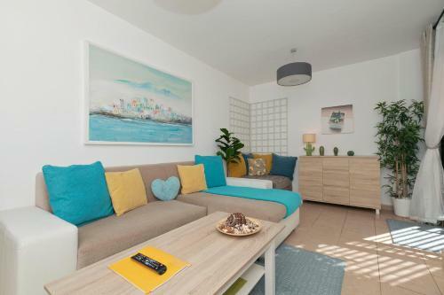 Lovely Spacious Apartment In San Isidro Tenerife