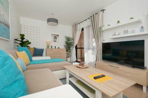 Lovely Spacious Apartment In San Isidro Tenerife