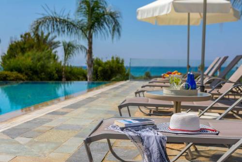 Harmonia Beach Villa