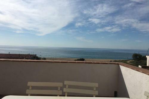 Villa Espectacular Casa Indiana En Primera L�nea de Mar