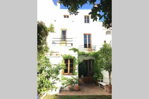 Villa Espectacular Casa Indiana En Primera L�nea de Mar
