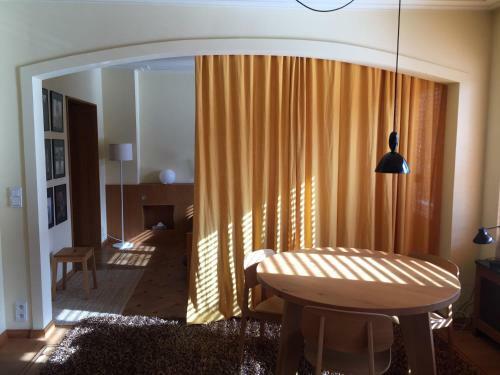 Bed & Breakfast 50's Studio Parc Marie-jos�e