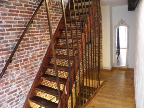 Charming Duplex Apartment In Trendy Area