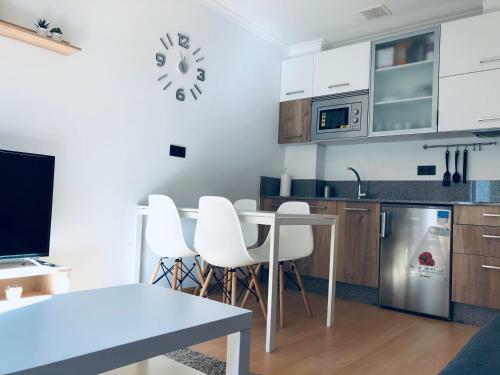 Acogedor Apartamento A 50m de Playa Silgar