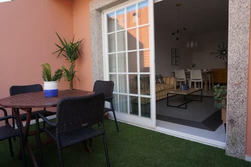 Apartamento Sanxenxo Centro,30 M de La Playa