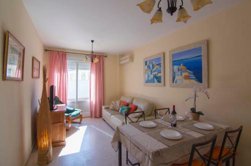 Mirador Del Castillo, Apartamentos Living Sur
