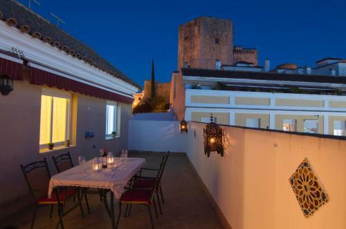 Mirador Del Castillo, Apartamentos Living Sur