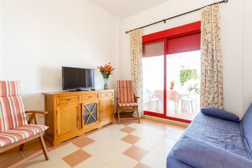 Bonito Apartamento En Campo de Golf Con Piscina