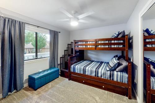 Cozy Mountain Townhome