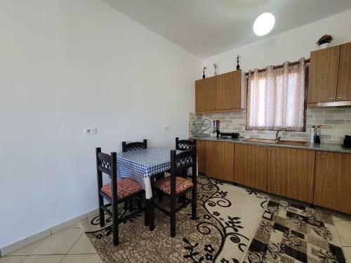 Hostal Guesthouse Veliaj