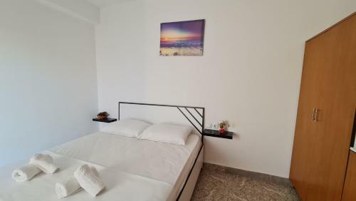 Hostal Guesthouse Veliaj