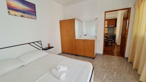 Hostal Guesthouse Veliaj