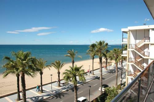 Apartamentos Las Palmas VII Family Only