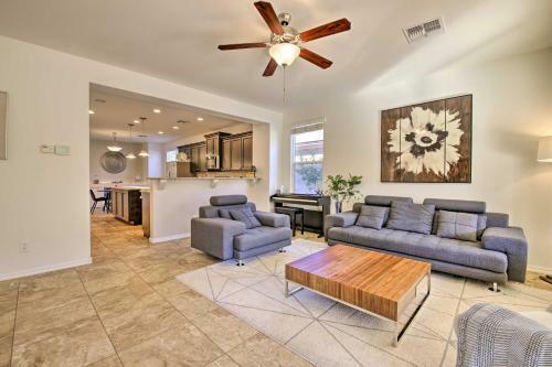 Classy Gilbert House With Private Yard And Patio!