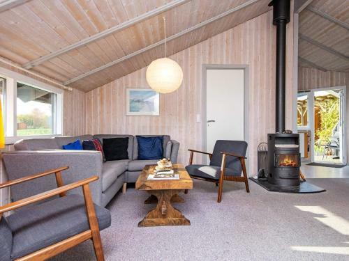 Holiday Home B�rkop Lii