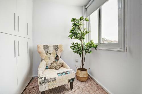 Sunnyvillascyprus: Modern 3br Villa /w Pool