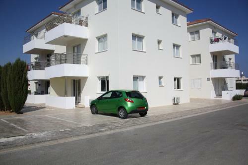 Mythical Sands Apartment Kapparis