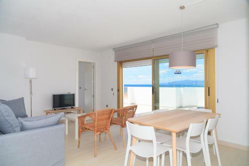 Uhc Acacias Apartments Salou
