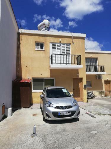 Apartamento Chriselina Gottage