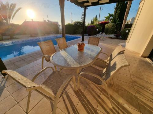 Villa Phoenix In Secret Valley