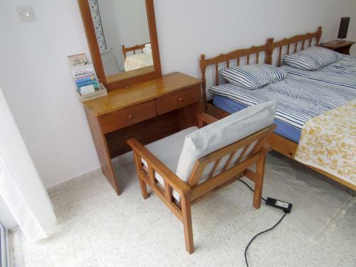 Apartamento Simple Studio, Chloraka