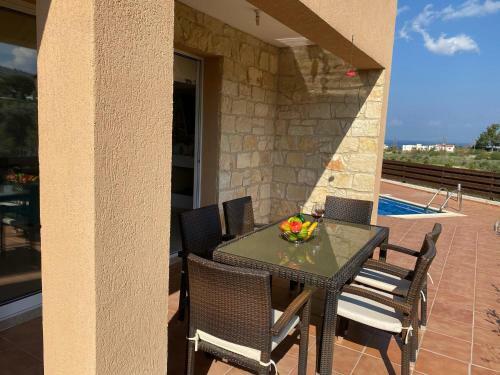 Villa Ans Argaka Townhouse