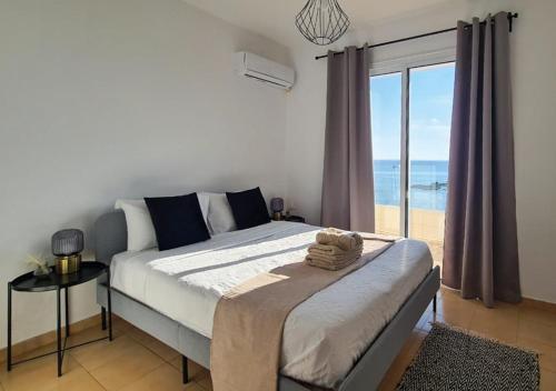 Apartamento Phaedrus Living: Seaview Luxury Flat Paphinia 204