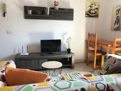 Apartamento Vista Al Mar Y Monta�a
