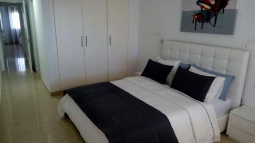 Marina Golf Apartments