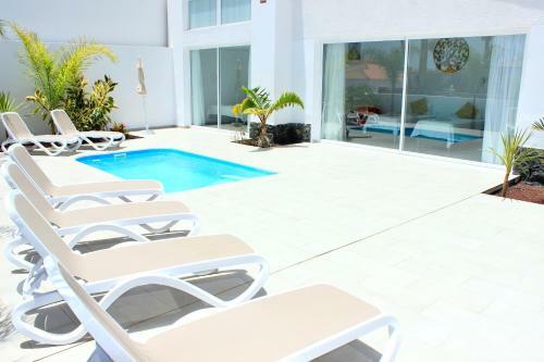 Apartamento Vila Amalie - 3bdr+3 Bath In Amarilla Golf