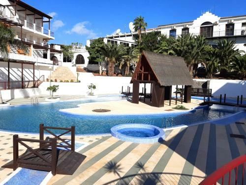 Bright And Calm Apartment With Pools, Golf Court