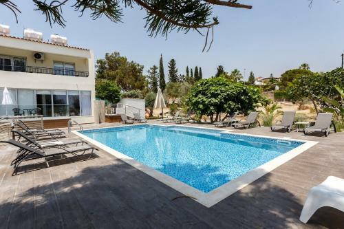 Sea Breeze Apartments - 3 Bedroom Apartment