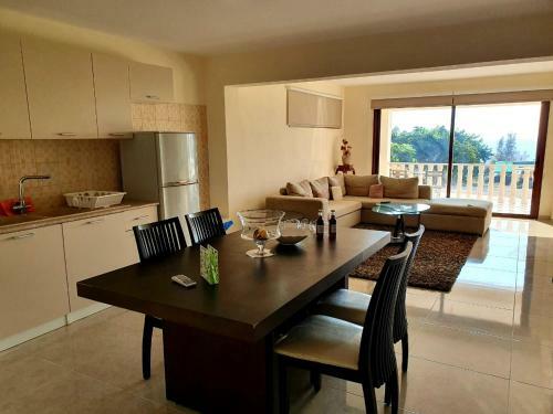 Joanna Sunset Apartments