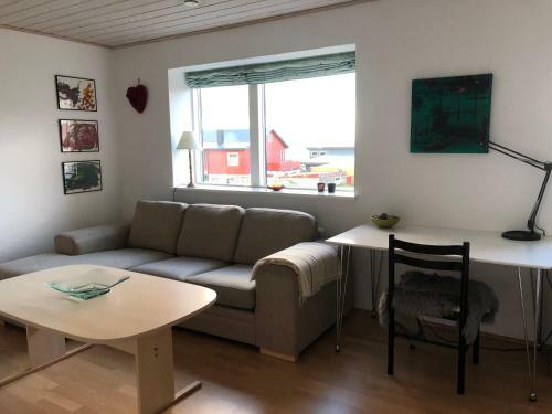 Hostal Light & Spacious Home