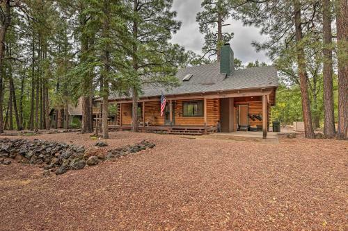 Dreamy Pinetop Log Cabin Golf, Hike And Ski!