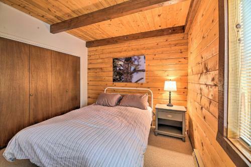 Dreamy Pinetop Log Cabin Golf, Hike And Ski!