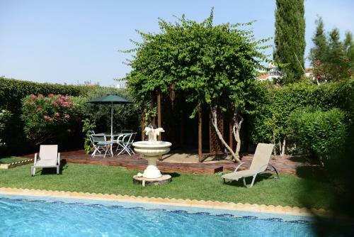 Villa Karythia