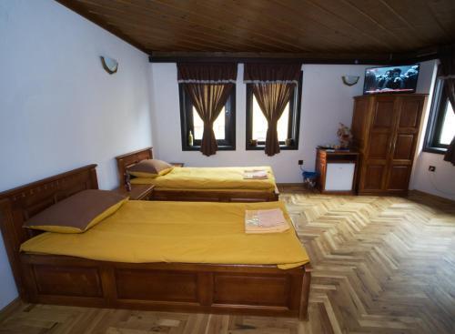 Hostal ????? ????