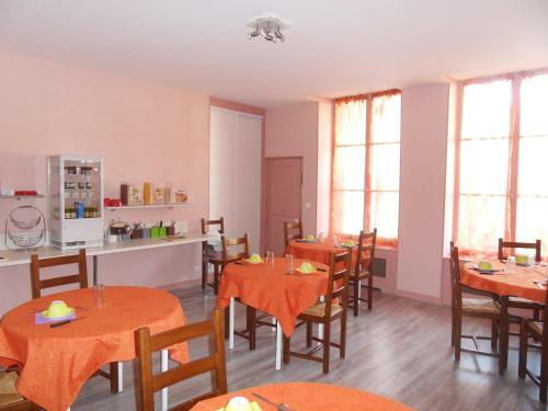Bed & Breakfast Chambres D'h�tes D'accolay