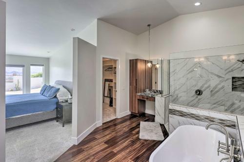 Desert Oasis With Pool 2 Miles To Lake Havasu!