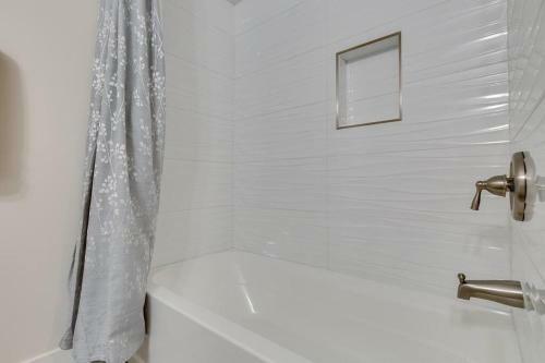 New Litchfield Park Villa