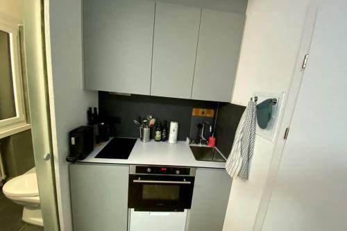 Apartamento Cozy Modern Studio Super Location Feels Like Home