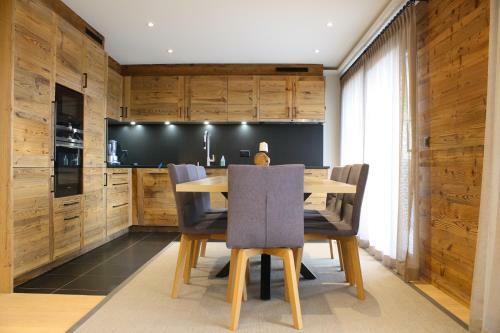 Apartamento High-end & Central For Up To 6 Guests, Ambassadeurs