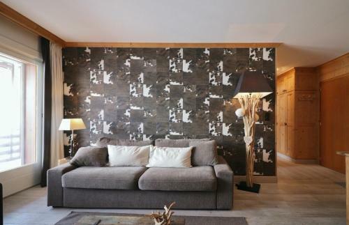 Apartment Combining Charm And Comfort